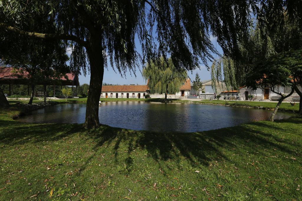 Bed and Breakfast Domaine De Collen Lépine Esterno foto